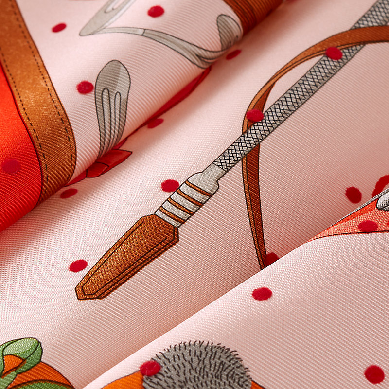 カレ 55 《ジョッキー》 | Hermès - エルメス-公式サイト